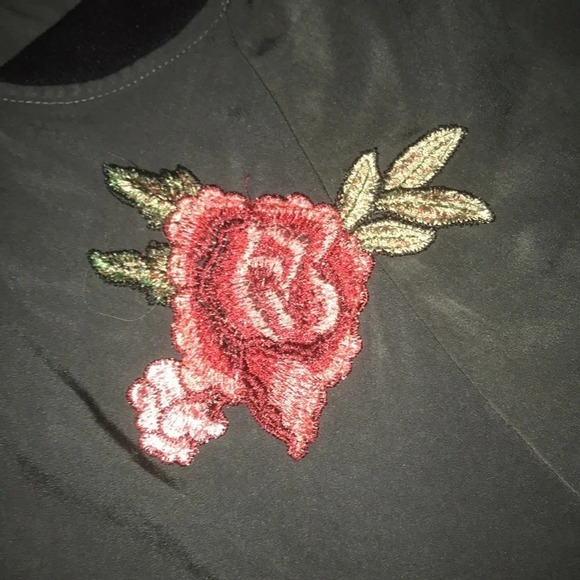 WEST KIE silky soft bomber jacket olive green zip up embroidered roses size L - Picture 4 of 9